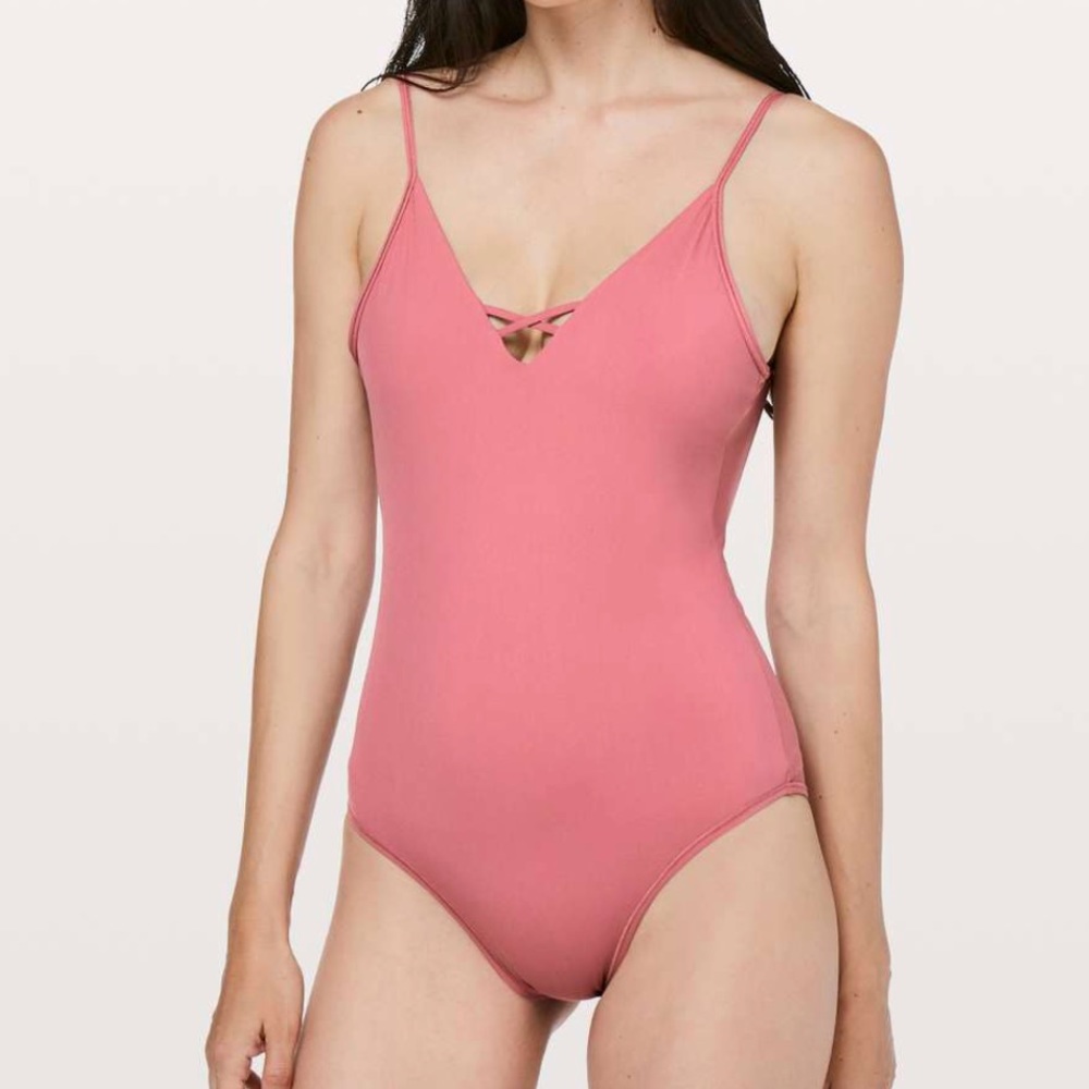 NWT Lululemon Shoreline One Piece Swimsuit